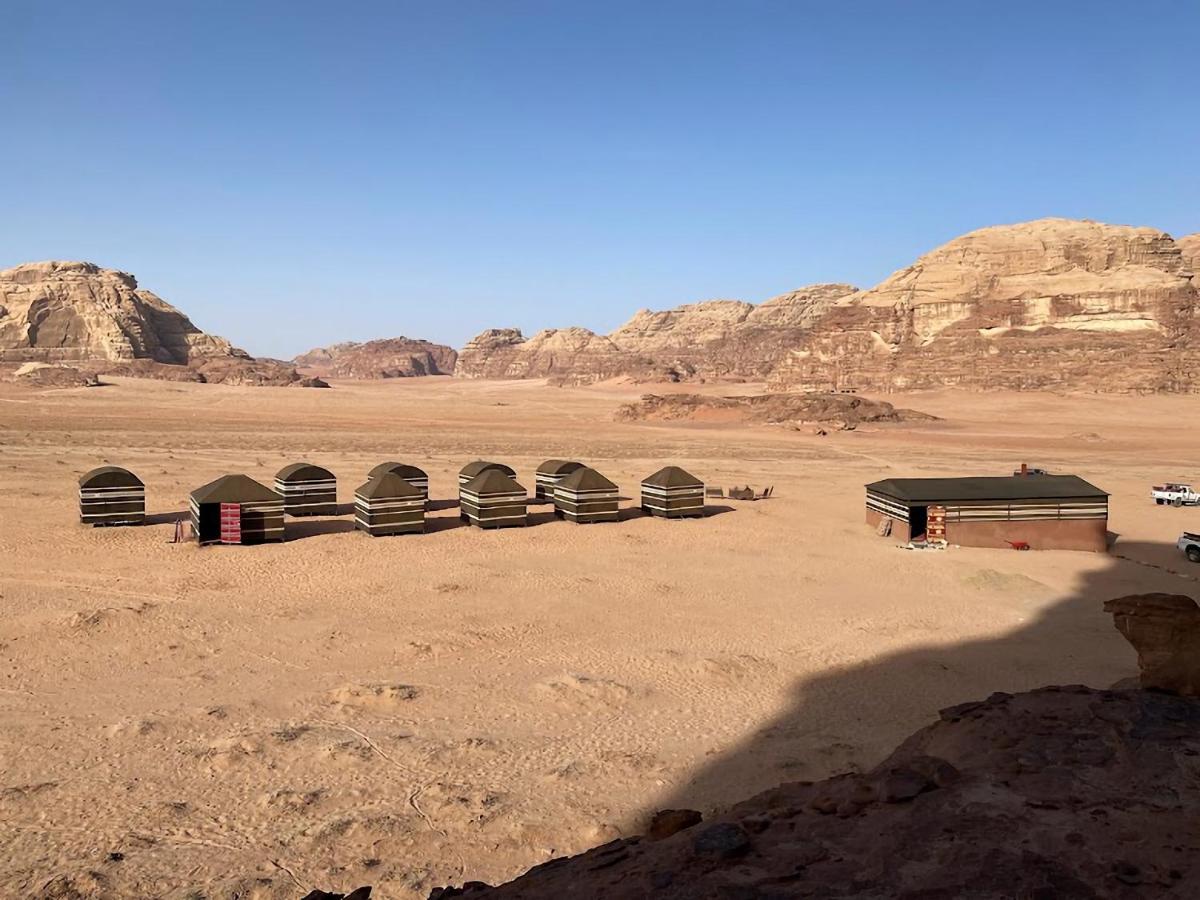 Wadi Rum Camels Camp Exterior photo